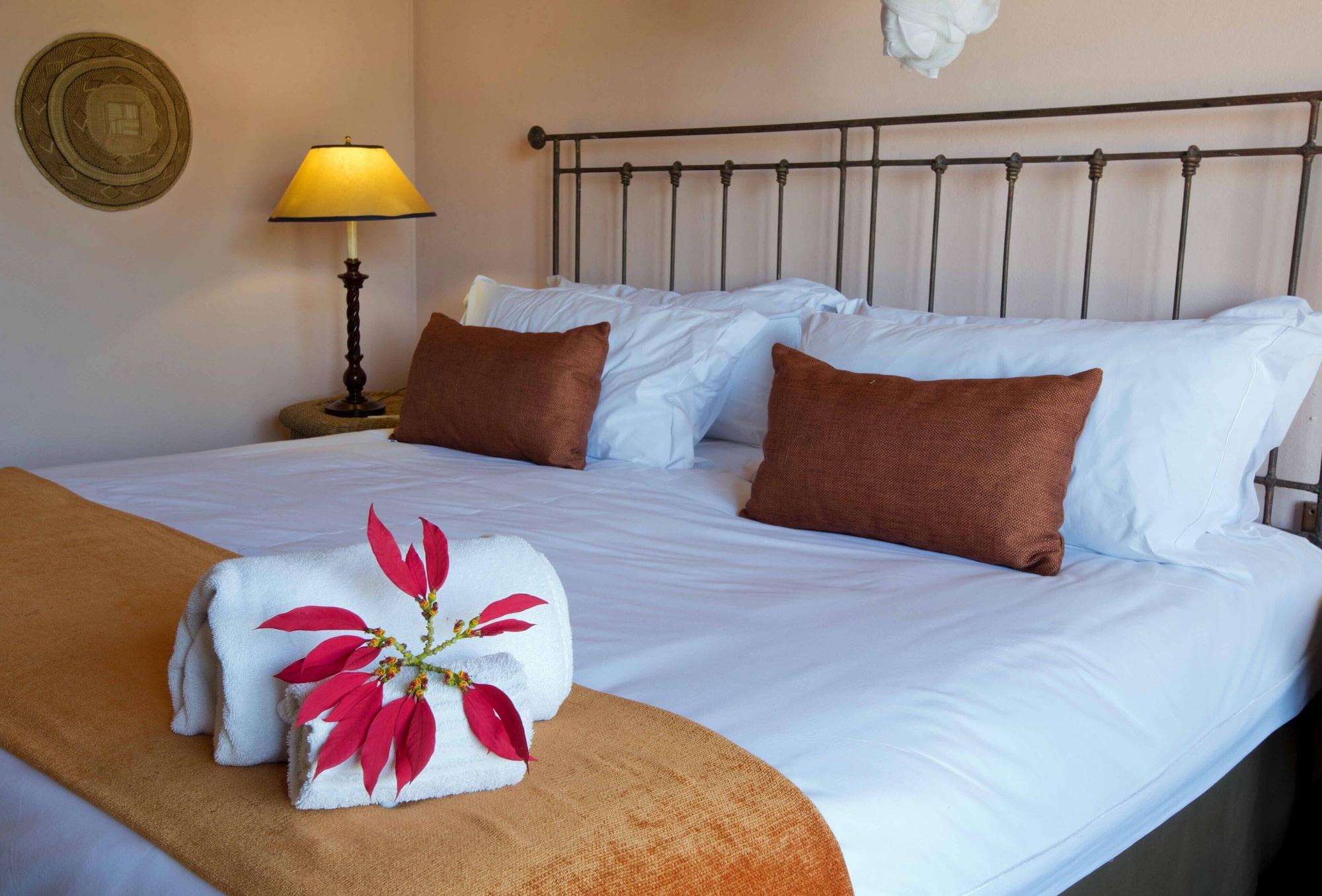 Hwange Safari Lodge Dete Bagian luar foto