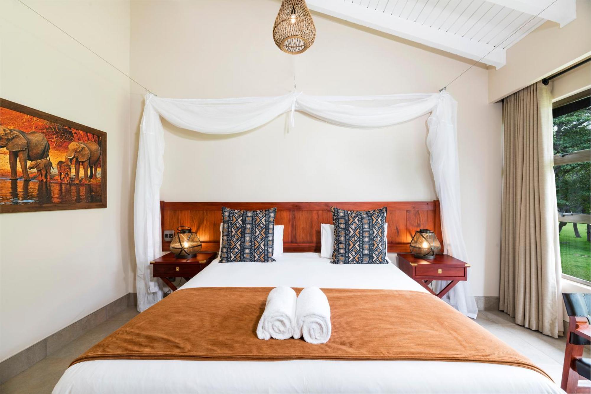 Hwange Safari Lodge Dete Bagian luar foto