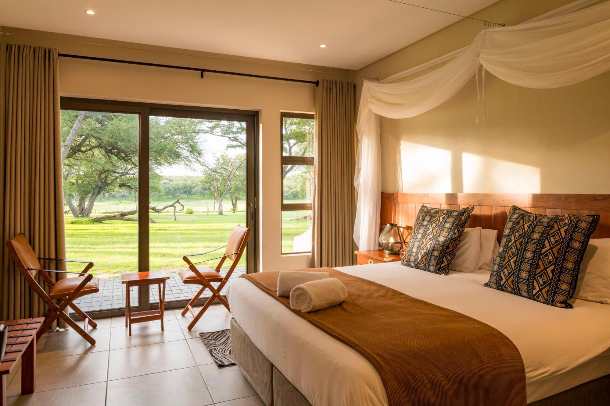 Hwange Safari Lodge Dete Bagian luar foto