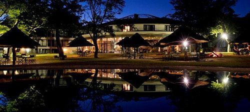 Hwange Safari Lodge Dete Bagian luar foto